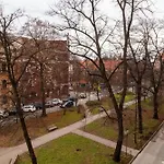 Househost Apartment Retoryka